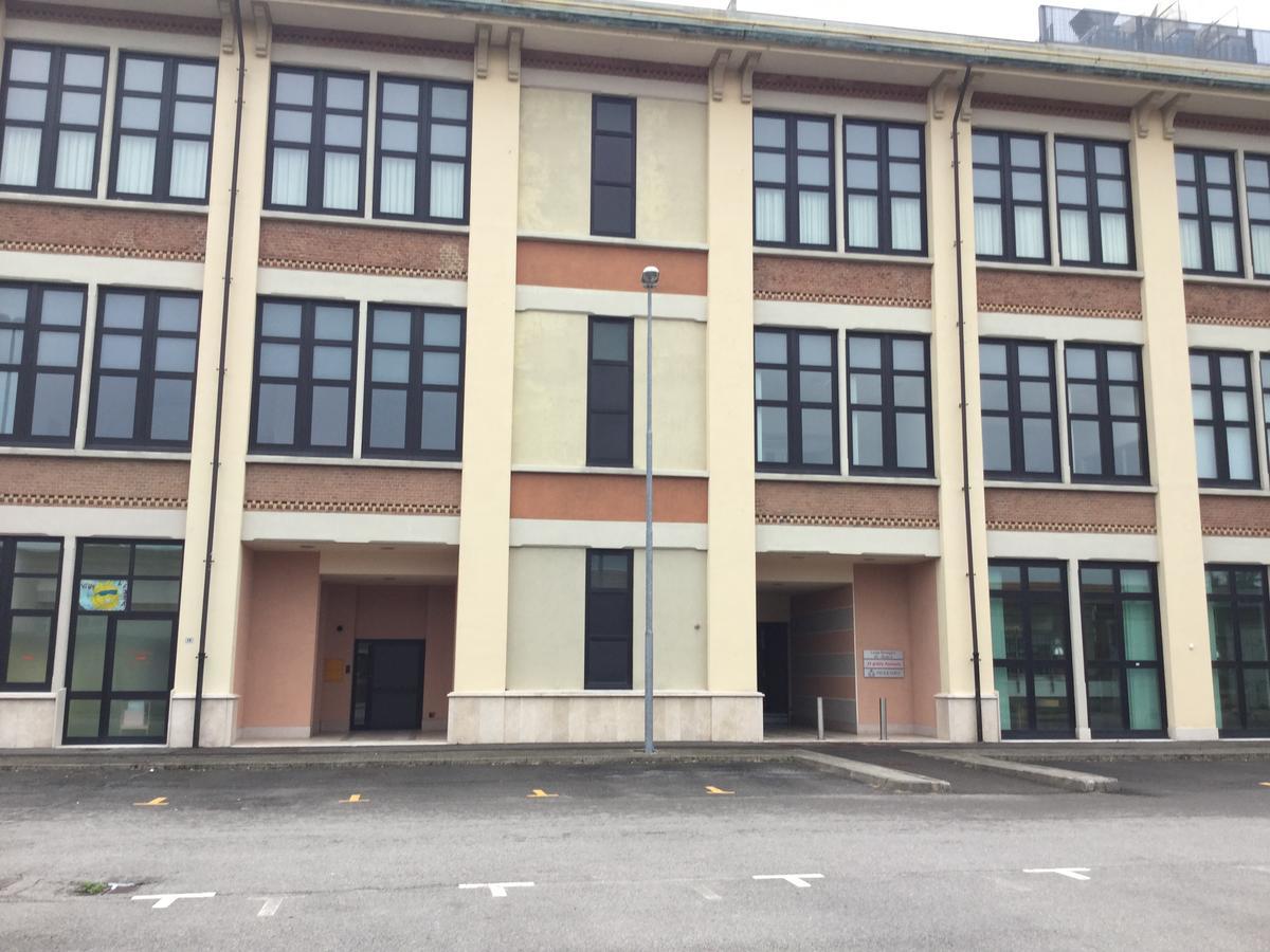 Bella Italia Palace Hotel Novara Exteriör bild